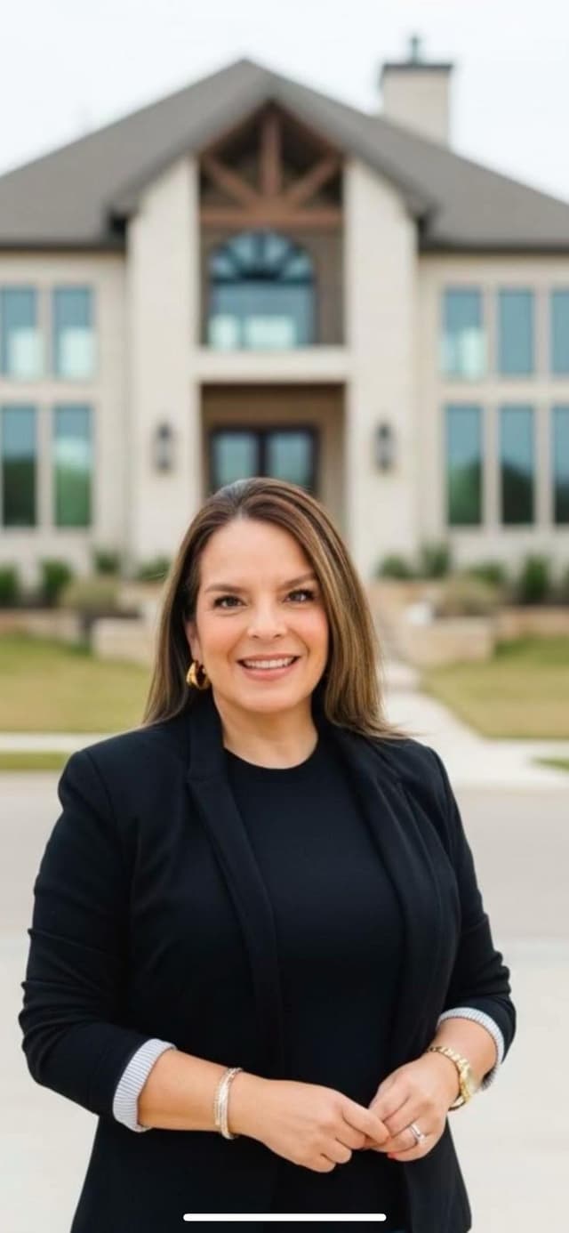 Celina De Luna Lopez — Austin TX Real Estate Agent