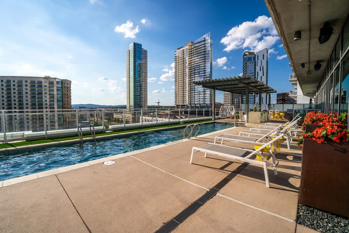 Austin downtown apartment community